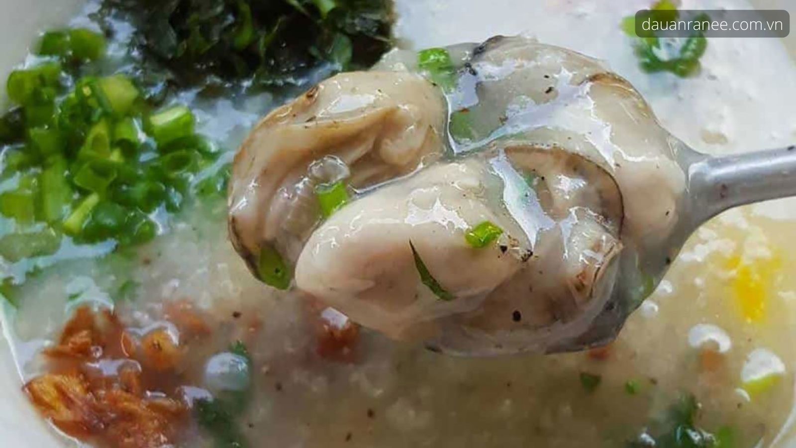 Cháo Hàu Long Sơn - Món ăn sáng ngon đặc sản Vũng Tàu