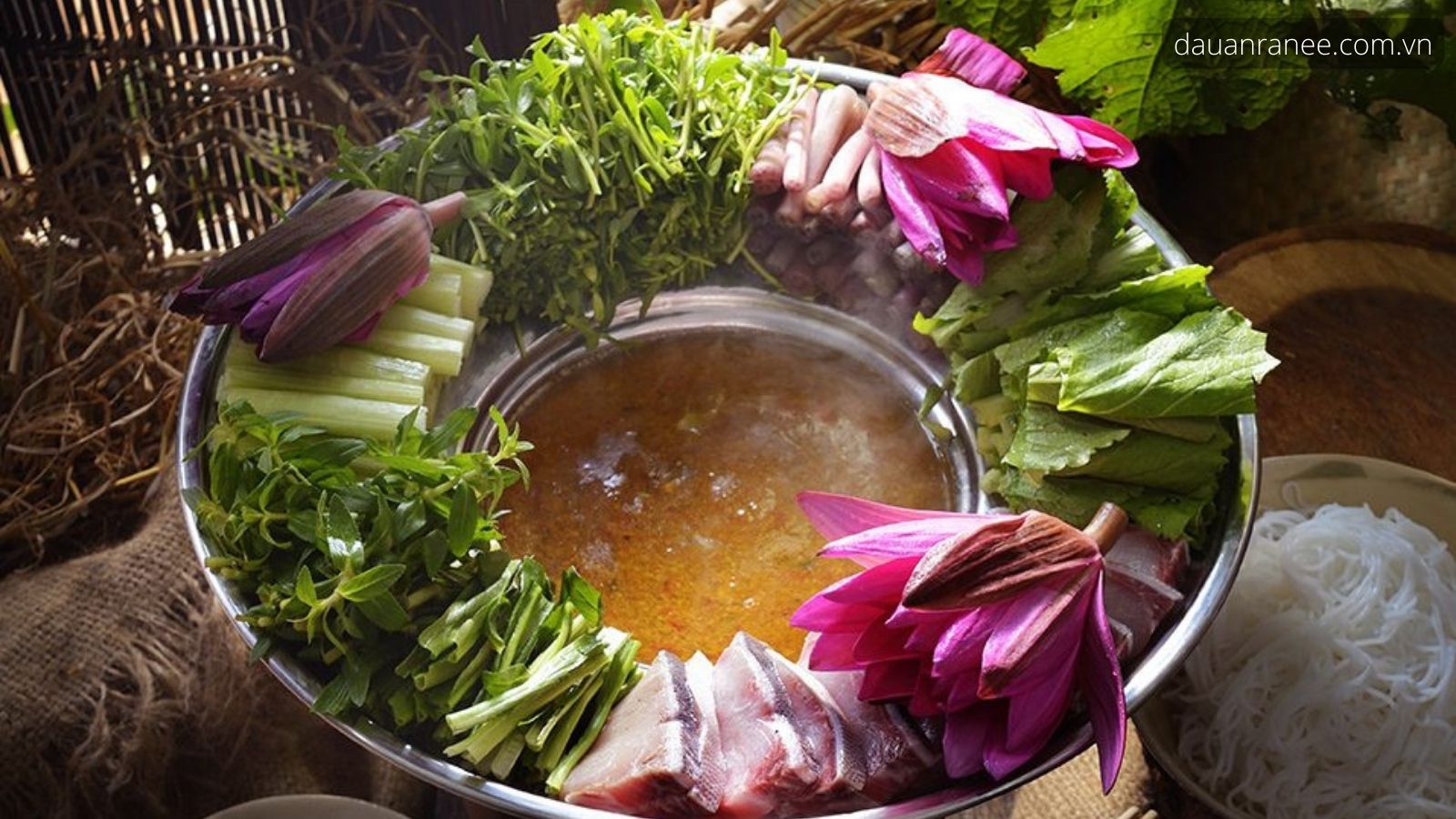 Lẩu súng Phước Hải - Thướng thức các món ăn ngon thơm đặc trưng, đặc sản Vũng Tàu