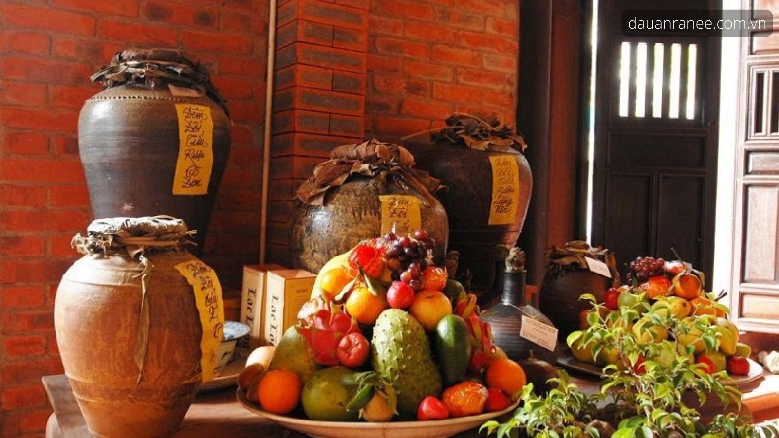 Đặc sản Hà Nam Vọc Long Tửu nổi tiếng của Hà Nam - Rượu ngon làm quà khi nhắc đến Hà Nam