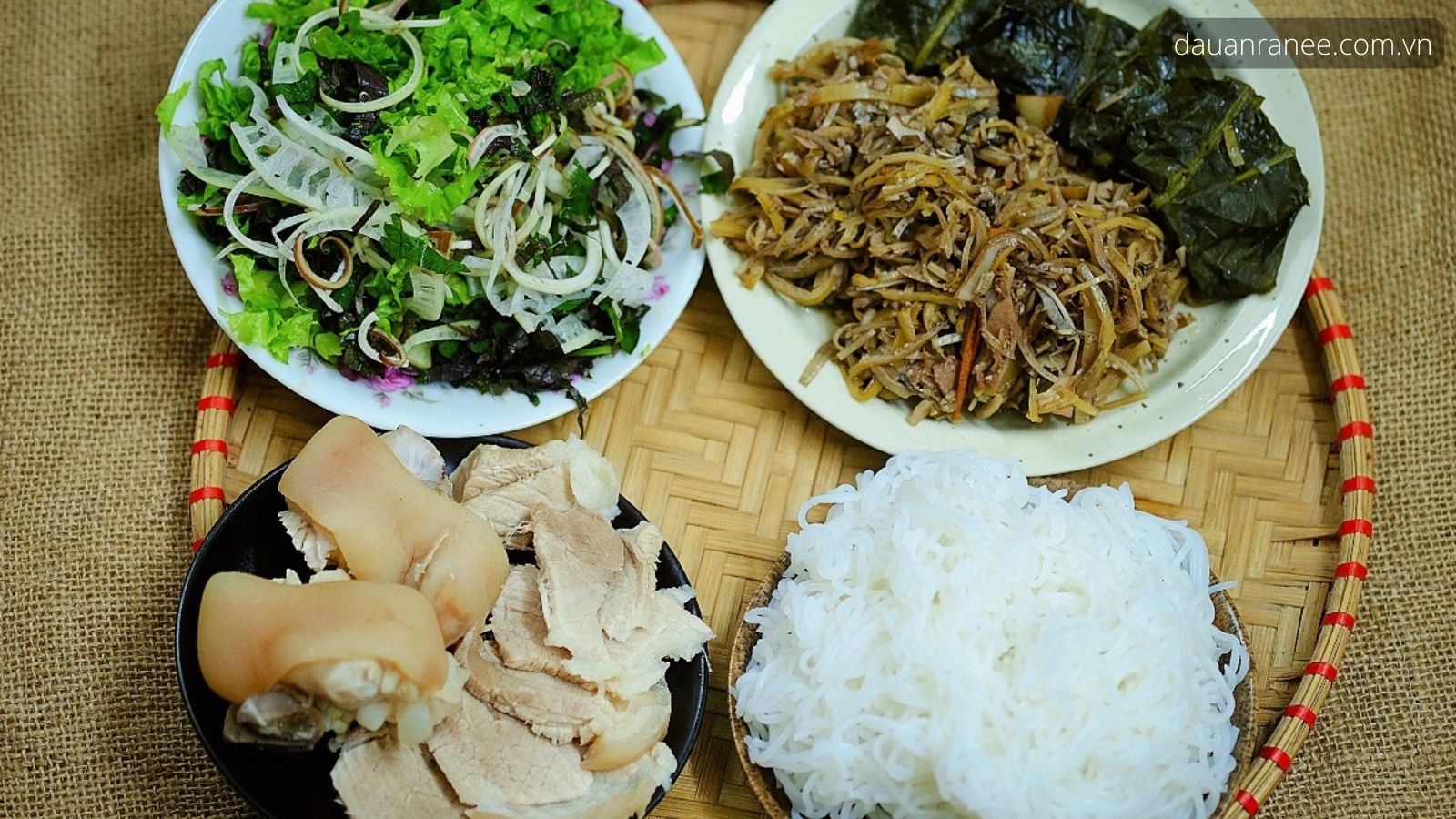 Bún bung ăn thay cơm bình dân - Đặc sản Thái Bình